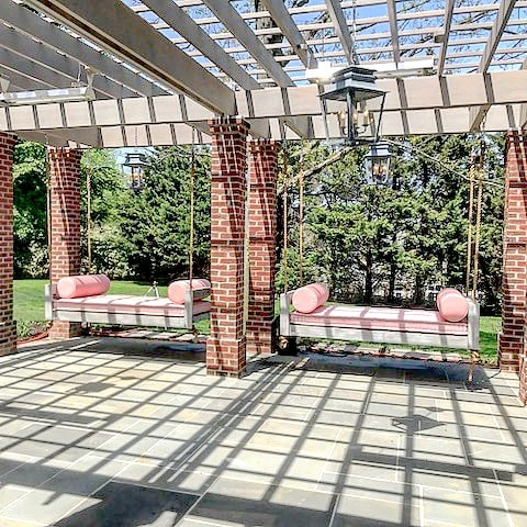 These 2 Custom Avalon Swings With French Tufted Mattresses And Oversized Bolsters Turned Out Great! #fouroakbedswings