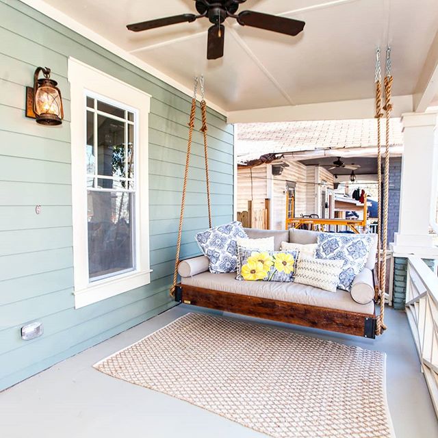 Our Buckhead Swing Featured On HGTV's Flip Or Flop Atlanta! .
.
#fouroakbedswings #bedsaremadeforswinging @hgtv @fliporflopatl #hgtv #bedswing #hangingbed #reclaimedwood #frontporch #interiordesign #outdoorlivingspace @redbarnhomes