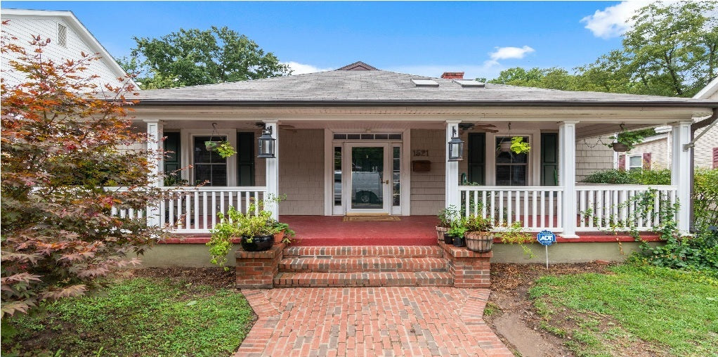 Transform Your Front Porch into a Relaxing and Inviting Space