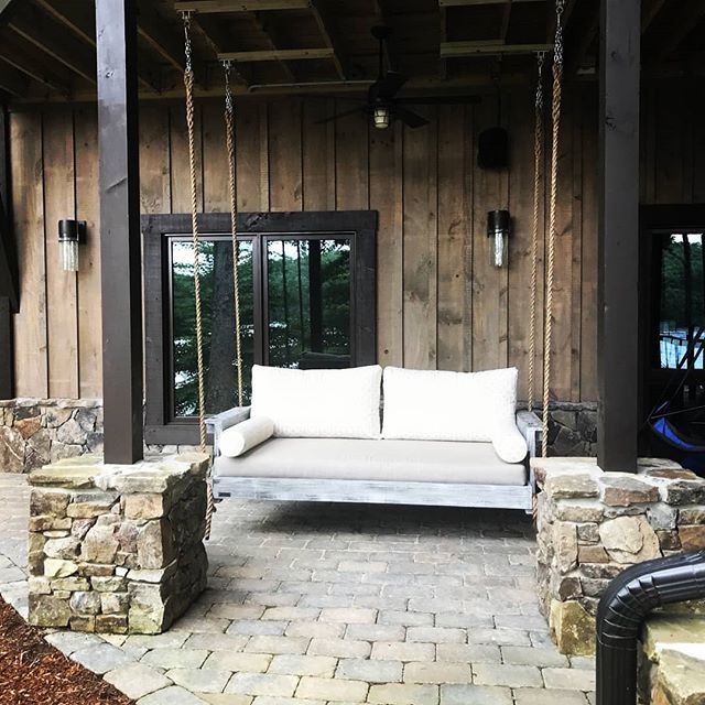 An Essential Piece Of Outdoor Furniture For Any Lake House! .
#fouroakbedswings #outdoorliving #interiordesign #lakelife #bedswing #madeinthesouth #love #southernliving @sunbrella #madeinamerica @lakeblueridge