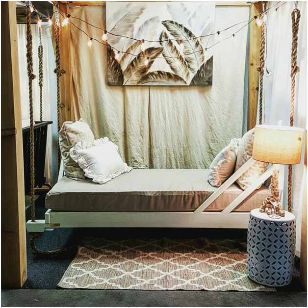 A Hanging Daybed for Any Setting